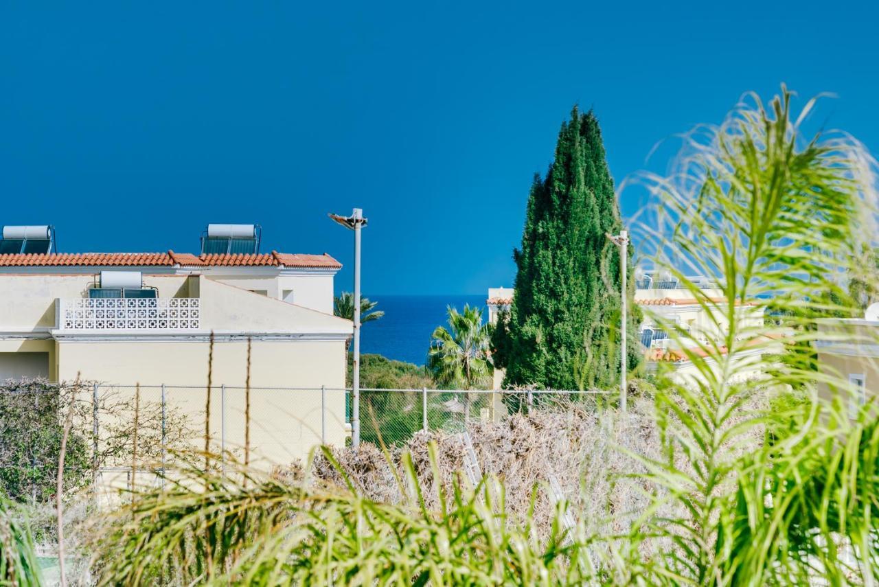 Villa Abbie Paralímni Extérieur photo